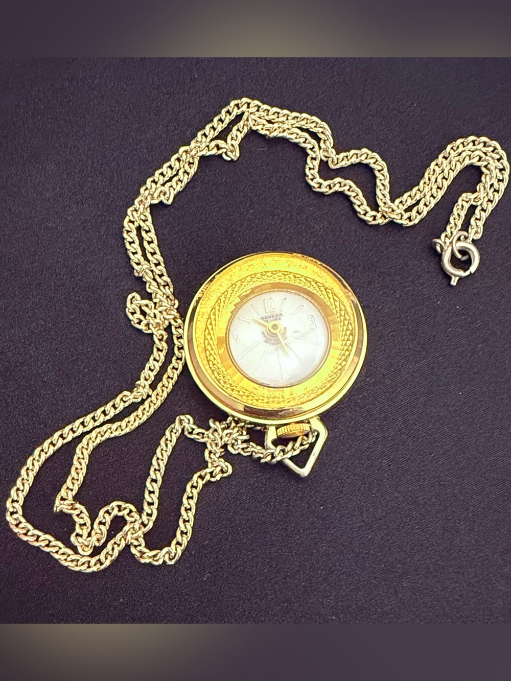 Vintage Geneva Swiss Pendant Watch Necklace All Gold Tone - WORKING